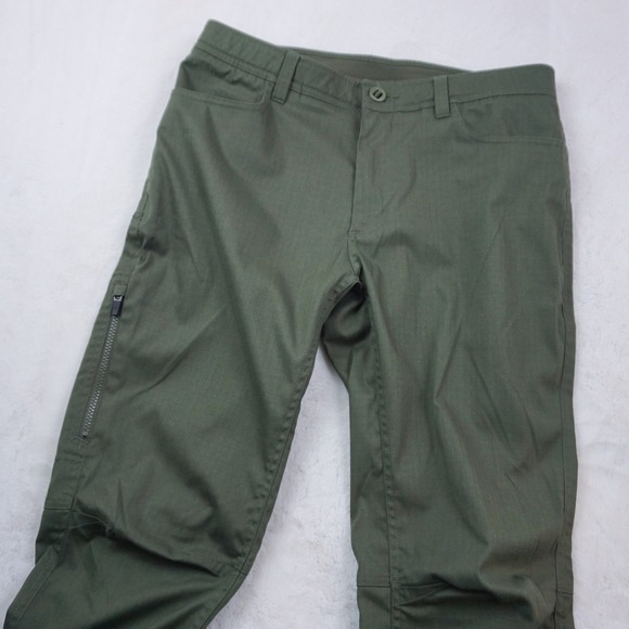 Under Armour Mens Olive Green Loose Fit Pants Size 34/32 Utility Style - Picture 1 of 11